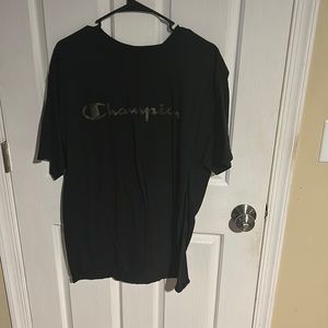 Champion t-shirt